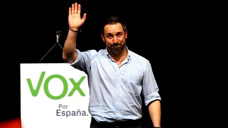 Vox-puolueen puheenjohtaja Santiago Abascal on nostamassa äärioikeiston ensi kertaa vuosikymmeniin Espanjan parlamenttiin.