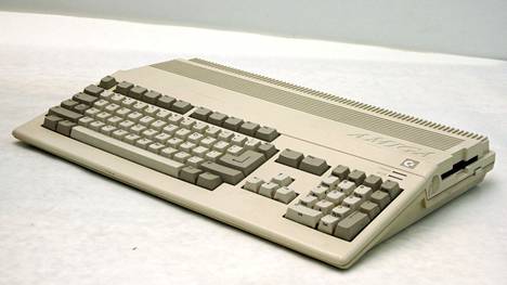 Alkuperäinen Amiga 500 kaikessa komeudessaan.