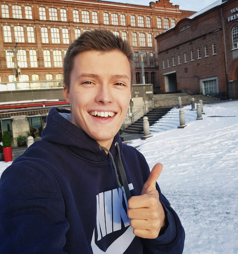 Kirill Sultanshin, 22, viihtyy Suomen kaupungeista parhaiten Tampereella. Helsinki tuntuu tällä hetkellä liian suurelta, ja Tampereella on juuri sopivasti tekemistä.