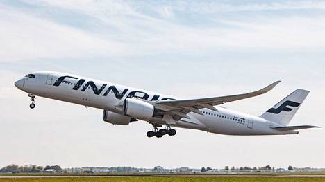 Finnair on kutsunut koko Suomessa olevan lentävän henkilökuntansa takaisin töihin.