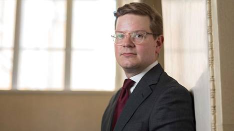 Marinin esikunnan EU-asioiden erityisavustaja Matti Niemi on toiminut monissa tehtävissä puolueen sisällä.