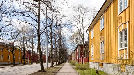 Hintojen laskun ansiosta Helsingissä on nyt parin vuoden takaista kannattavampaa vaihtaa pienemmästä isompaan asuntoon.