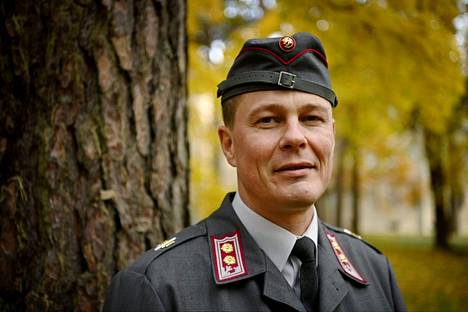 Everstiluutnantti Simo Pesu toimii Maanpuolustuskorkeakoulun Venäjä-tutkimusryhmän johtajana.