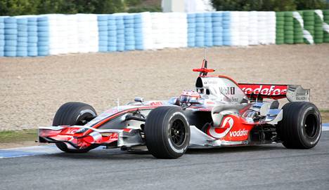Kaudella 2008 Heikki Kovalainen ajoi McLaren–Mercedes-tallissa.