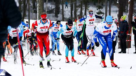 Kuva nuorten SM-hiihdoista keväältä 2018. Tuolloin kisat pidettiin Tampereella. 