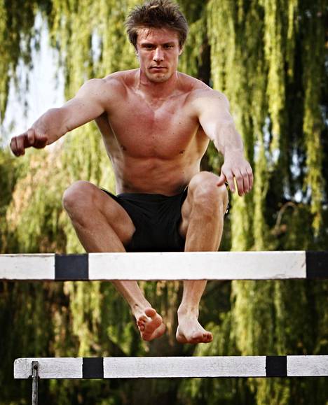Andreas Thorkildsen harjoitusleirillä Etelä-Afrikassa tammikuussa 2008. Seuraavana kesänä hän voitti olympiakultaa Pekingin olympialaisissa.