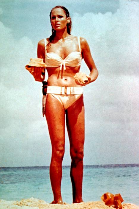 Nämä bikinit ja kyseinen rantakohtaus ensimmäisessä James Bondissa nostivat Ursula Andressin maailmansuosioon.