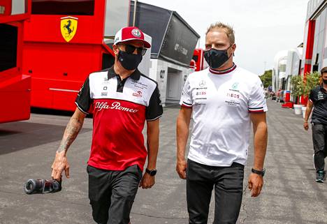 Kimi Räikkönen ja Valtteri Bottas.