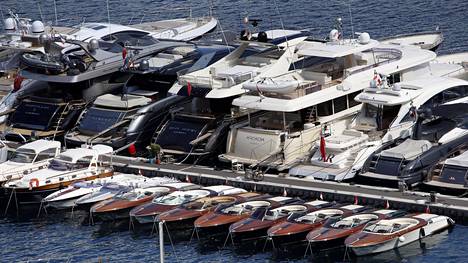 Luksusjahteja Monacossa.