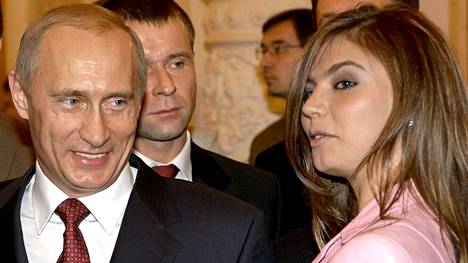 Vladimir Putin ja Alina Kabajeva ovat viihtyneet toistensa seurassa.
