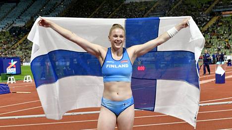 Saitko testistä hyvät pisteet? Siinä tapauksessa voit tuulettaa kuin Wilma Murto voitettuaan kultaa yleisurheilun EM-kisoissa! 
