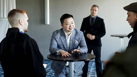 HIFK:n futisyhtiön uusi pääomistaja Lucas Chang Jin vastailemassa kannattajien kysymyksiin.