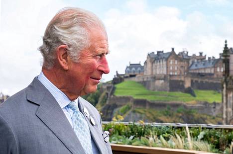 Prinssi Charlesin väitetään pohtineen lapsenlastensa ihonväriä.