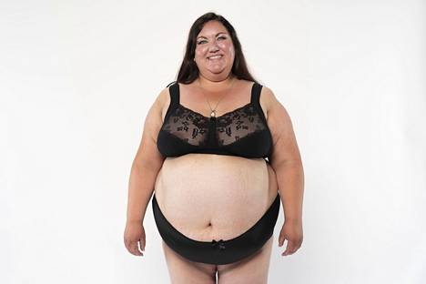 Anna-Mari painoi prosessin alussa 150 kiloa. Lääkäri totesi, että hän oli lihavuutensa vuoksi hengenvaarassa.
