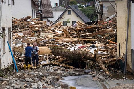 Tulvan tekemiä tuhoja Schuldissa, Saksassa.