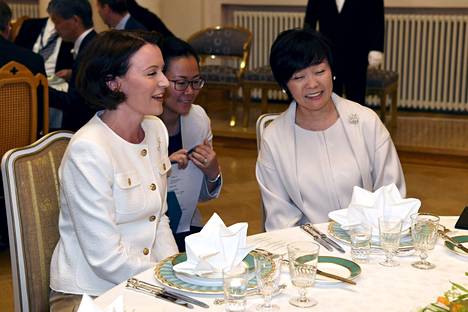 Pääministerin puoliso vietti aikaa Jenni Haukion kanssa Helsingin vierailun aikana.