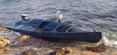 Venäläisten syyskuussa julkaisema kuva Krimiltä löydetystä miehittämättömästä veneestä, jollaista uskotaan käytetyn iskussa.