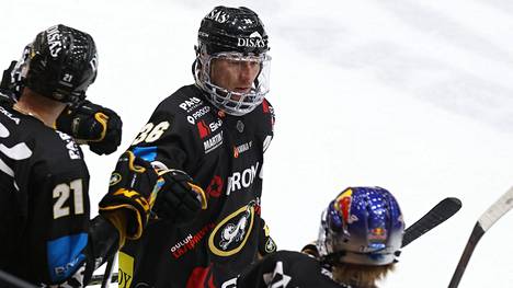 Jussi Jokinen iski tehot 1+1 Sportia vastaan.