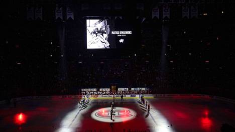 Matiss Kivlenieksiä muistettiin ennen Montreal Canadiensin ja Tampa Bay Lightningin neljättä Stanley Cup -finaalia.