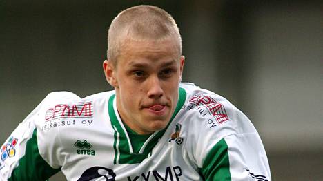 Teemu Pukki FC KooTeePeen liigapelaajana kaudella 2007.