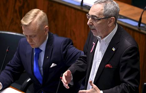 Kokoomuksen kansanedustajat Timo Heinonen ja Ben Zyskowicz.