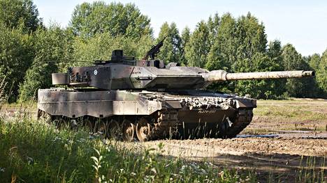 Puolustusvoimat hankkii Leopard 2 -taistelupanssarivaunujen  ampumatarvikkeita - Kotimaa - Ilta-Sanomat