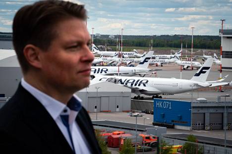 Topi Manner, Finnair: Koneet maassa, palkka pilvissä.