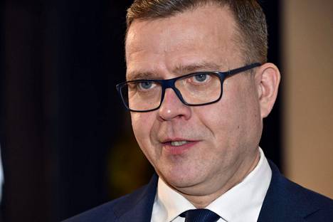Petteri Orpon kokoomus on hoputtanut Suomea tekemään Nato-päätöksen ripeästi.