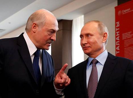Aljaksandr Lukashenka ja Vladimir Putin kuvattuna Sotshissa helmikuussa 2019.
