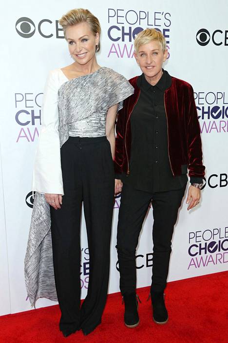 Portia De Rossi ja hänen puolisonsa Ellen DeGeneres ovat tuttu näky punaisella matolla.