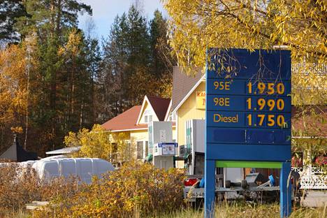 Keskiviikkona Suomen kalleinta bensaa myytiin Sulkavan Lohilahdella.