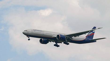Lukuisia lentoja pois Venäjältä on myyty loppuun heti Putinin keskiviikkoisen puheen jälkeen. Kuvassa Venäjän valtiollisen Aeroflot-lentoyhtiön kone.