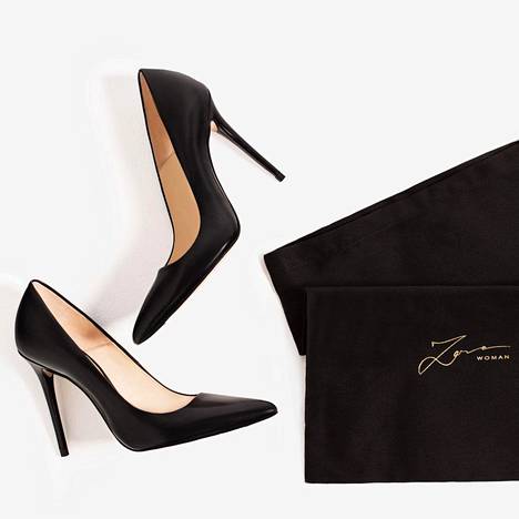 Nahka toimii kengän materiaalina paremmin kuin muovi. Stilettikorkoiset nahka-avokkaat 69,95 €, Zara.