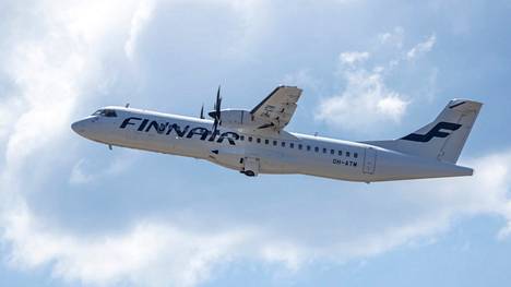 Finnair on joutunut perumaan joitakin lentoja sairauspoissaolojen takia. 