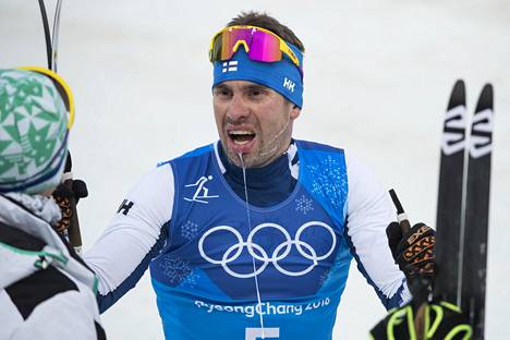 Kläbo tyylitteli Norjan viestikultaan, Suomi upeasti neljäs – paras sijoitus  olympialaisissa 20 vuoteen - Maastohiihto - Ilta-Sanomat