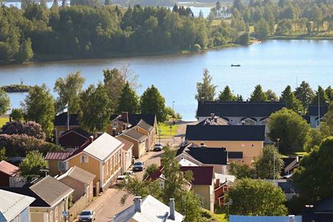 Raahen viehättävä, idyllinen merenrantakaupunki palveluineen ja kulttuuripanostuksineen tarjoaa hyvän elämän edellytykset alueen asukkaille ja työntekijöille.