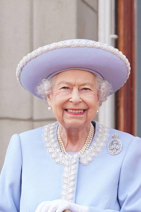 Kuningatar Elisabetin kerrottiin odottaneen innolla pienen Lilibetin tapaamista.