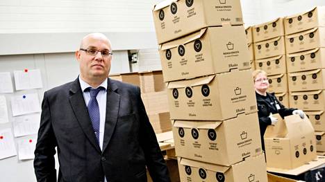 Kesko on Suomessa ruuan verkkokaupan markkinajohtaja yli 50 prosentin osuudellaan. Kuvassa päivittäistavarakaupan toimialajohtaja Ari Akseli.