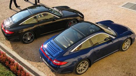 Ilta-Sanomat osallistui AutoCarreran Porsche-koeajotilaisuuteen Italian Garda-järvellä vuonna 2008.