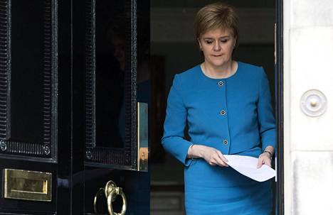 Skotlannin pääministeri Nicola Sturgeonin mukaan Skotlanti haluaa järjestää uuden kansanäänestyksen itsenäisyydestään.