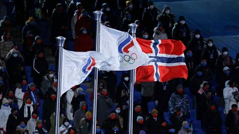 Venäjän olympiakomitean liput saivat liehua vielä Pekingin olympialaisissa viime vuoden helmikuussa. 