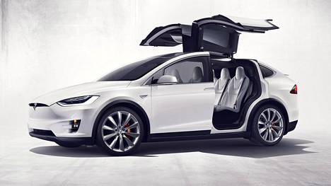 Tesla Model X on merkin katumaasturi.