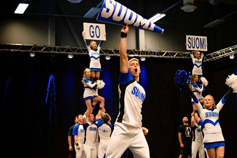 Suomelle taas MM-kultaa cheerleadingissa! Katso tästä upea kultasuoritus -  Urheilu - Ilta-Sanomat