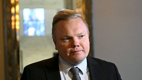 Maa- ja metsätalousministeri Antti Kurvinen kertoo toimittaneensa hallituskumppaneille joulukuussa version ilmastoruokaohjelmasta, mutta se ei muille kelvannut. 