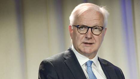 Rehnin mukaan Suomen on tärkeää pitää huolta suomalaisen työn ja yritysten kilpailukyvystä. 