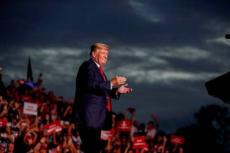 Heinäkuun alussa Trump kampanjoi Floridan Sarasotassa.