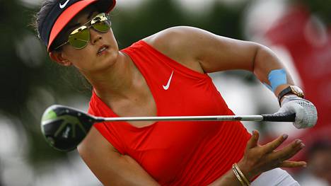 Michelle Wie on pitänyt urheilutoppeja pelatessaan LPGA Tourilla. Jatkossa hän joutuu olemaan tarkempana pukeutumisensa suhteen.
