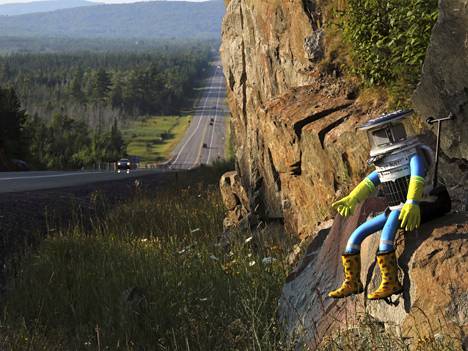 Tämä robotti matkustaa läpi Kanadan.