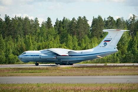 Venäjän asevoimien Il-76-kuljetuskone kuvattuna Suomessa heinäkuussa 2017.