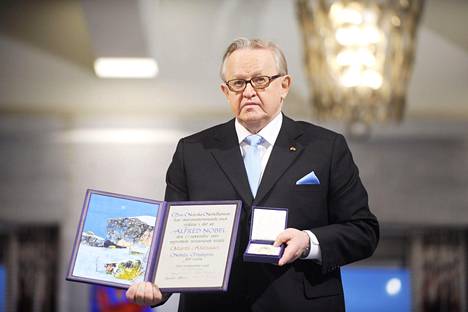 Martti Ahtisaari vastaanotti rauhan Nobelin Oslossa 10. joulukuuta 2008.